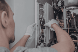 Manutenzione Caldaia: Sicurezza, Risparmio e Normative 2026